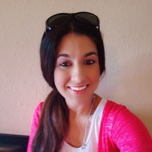 Meet your Posher, Sierra